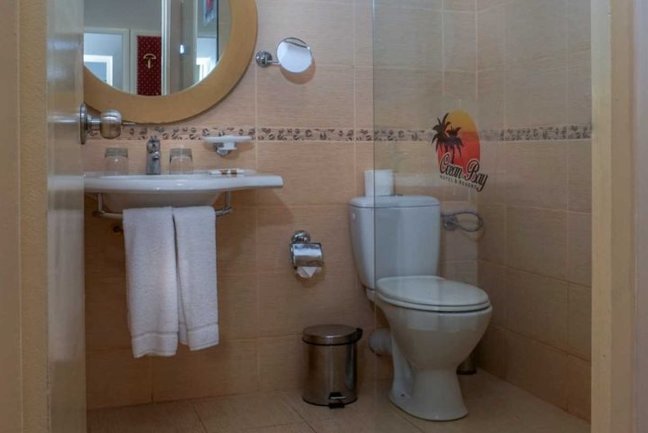 Deluxe bathroom at Ocean Bay Hotel, Cape Point, The Gambia