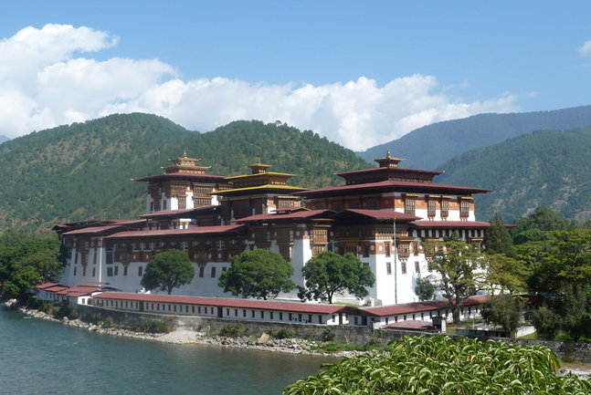 Luxury  Highlights Tour Bhutan