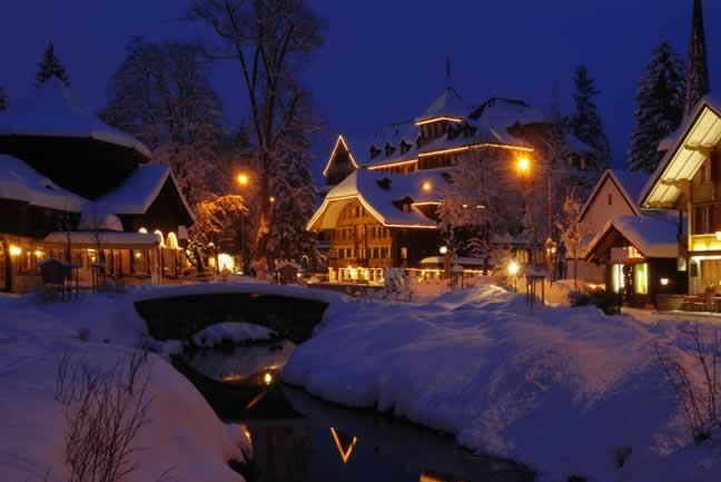 Atmospheric Kandersteg on a winter's evening with the Belle Epoque Hotel Victoria 