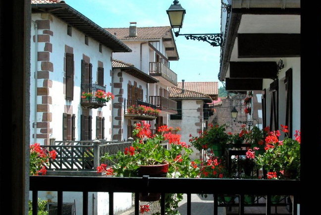 PC2 Western Pyrenees tour
