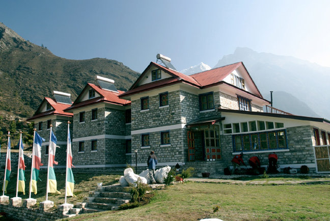 Everest Luxury Lodge in Nepal