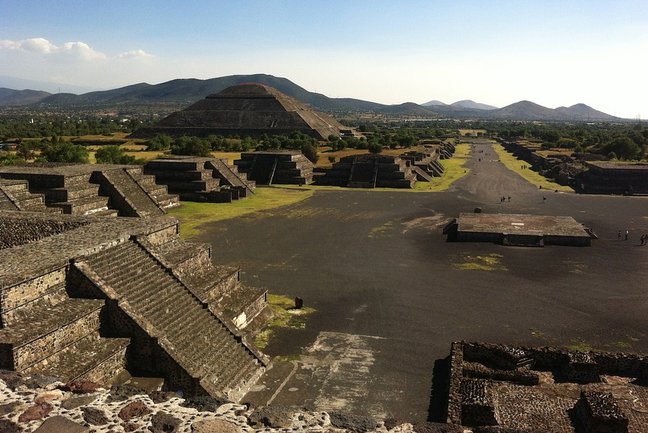 Aztec, Mayan & Colonial Heritage
