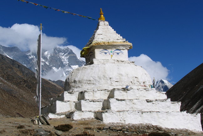Stupa on the trail