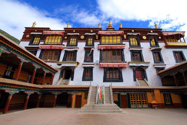 Drepung-Monastery-Lhasa, Tibet