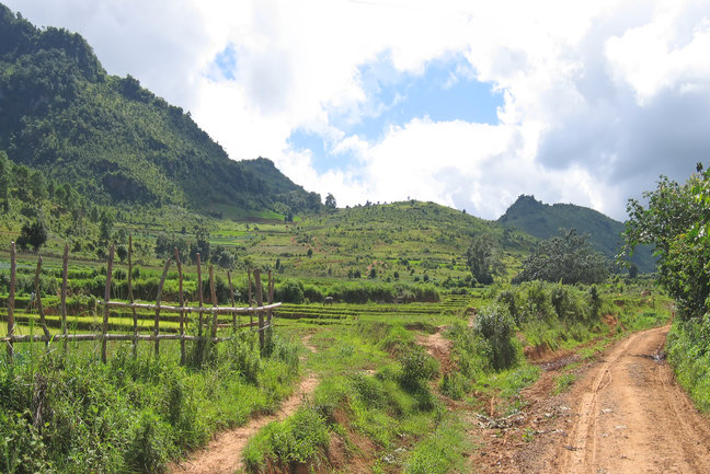 Kalaw to Inle Lake Soft Trekking