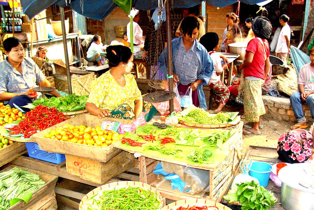 Kengtung market, Myanmar