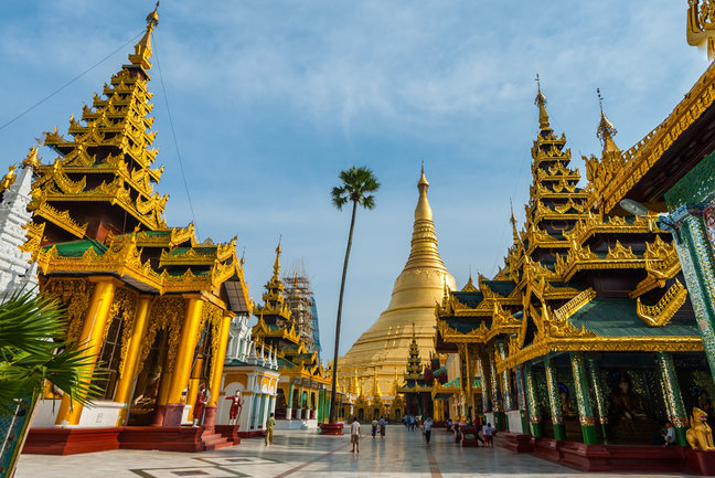 Shwedagon-Paya-pagoda.-Yangon