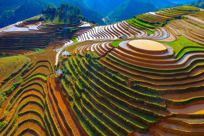 Rice Terraces and Ethnic Tribes | Eastravel | AITO