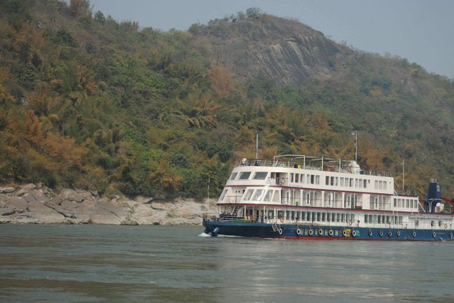 Kolkata and Brahmaputra Cruise