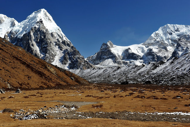 Kanchenjunga to Tumlingtar GHT