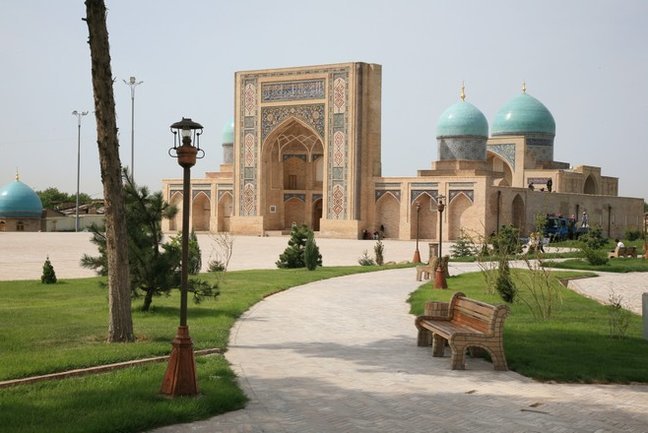 Uzbekistan and the Silk Road