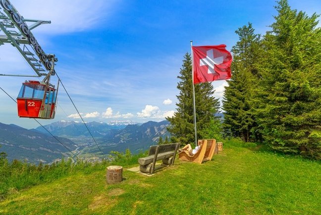 Switzerland - Rails & Trails