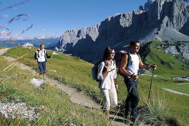 The High Dolomites Walk