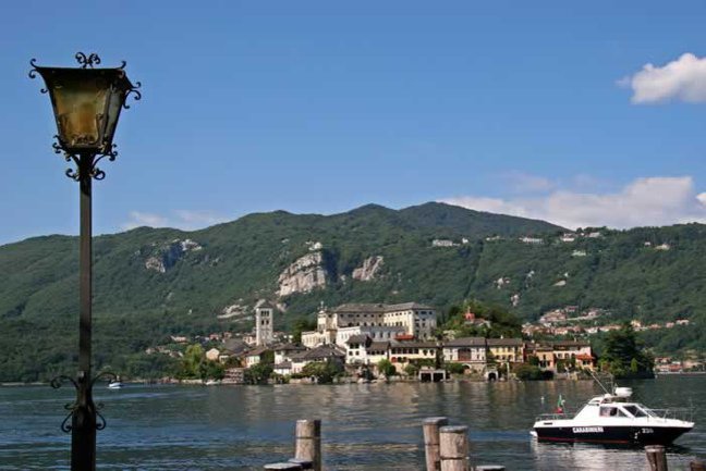 Lake Orta to Lake Maggiore Walk
