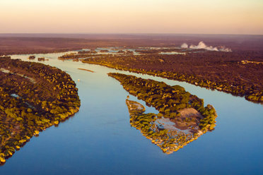 Zambezi Courtesy Shutterstock & Bushbaby Travel